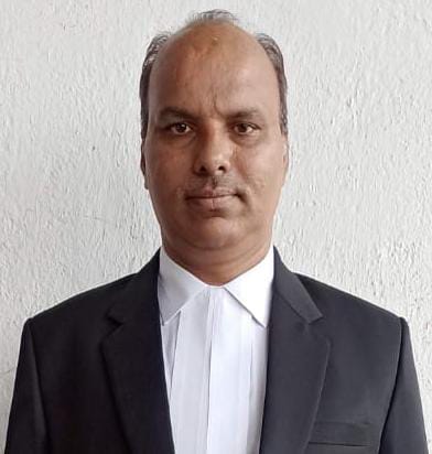 Shrikant Bharat Survase - Property Law in Solapur